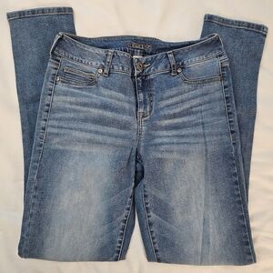 Maurices Women's Light Wash Faded Skinny Stretch Jeans Size Medium (8-10)